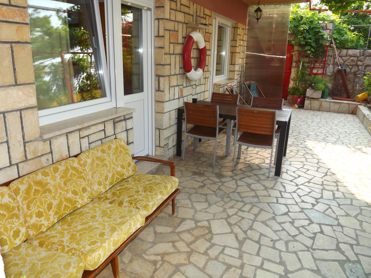 Apartments Maricic 200 Meters From The Beach Новий Винодольський Екстер'єр фото