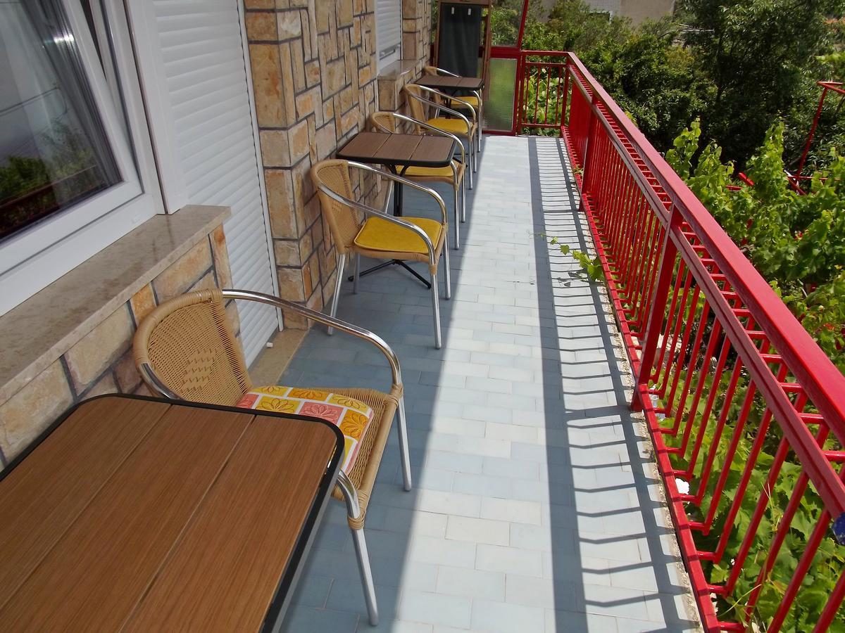 Apartments Maricic 200 Meters From The Beach Новий Винодольський Екстер'єр фото