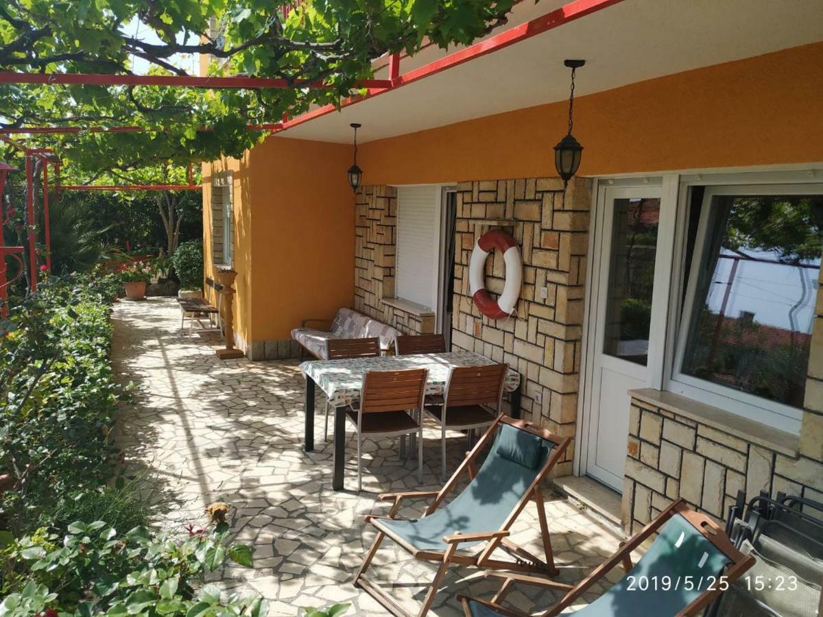 Apartments Maricic 200 Meters From The Beach Новий Винодольський Екстер'єр фото