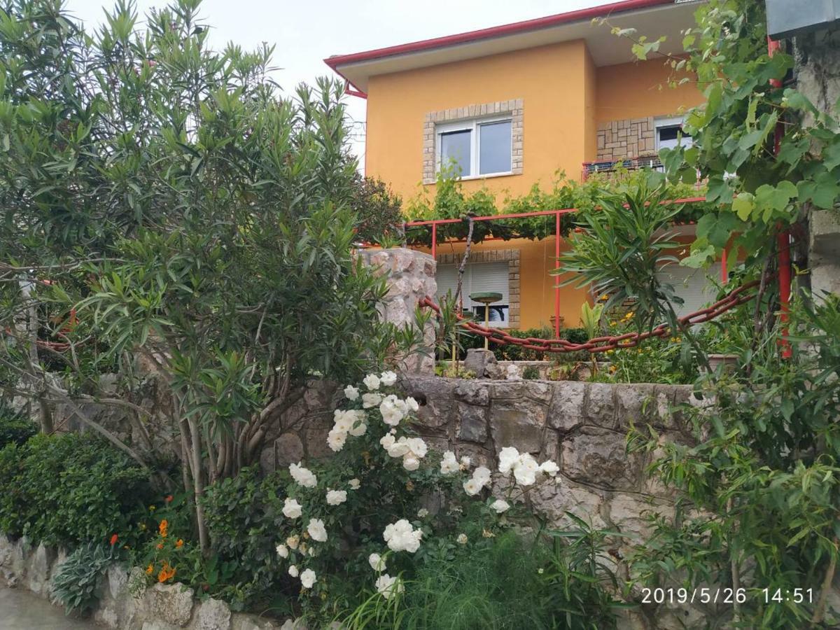 Apartments Maricic 200 Meters From The Beach Новий Винодольський Екстер'єр фото