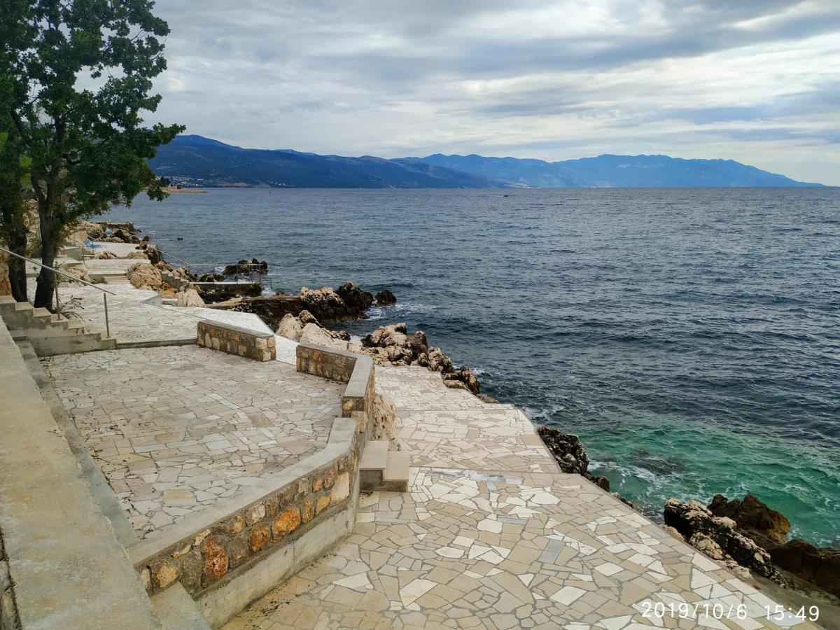 Apartments Maricic 200 Meters From The Beach Новий Винодольський Екстер'єр фото