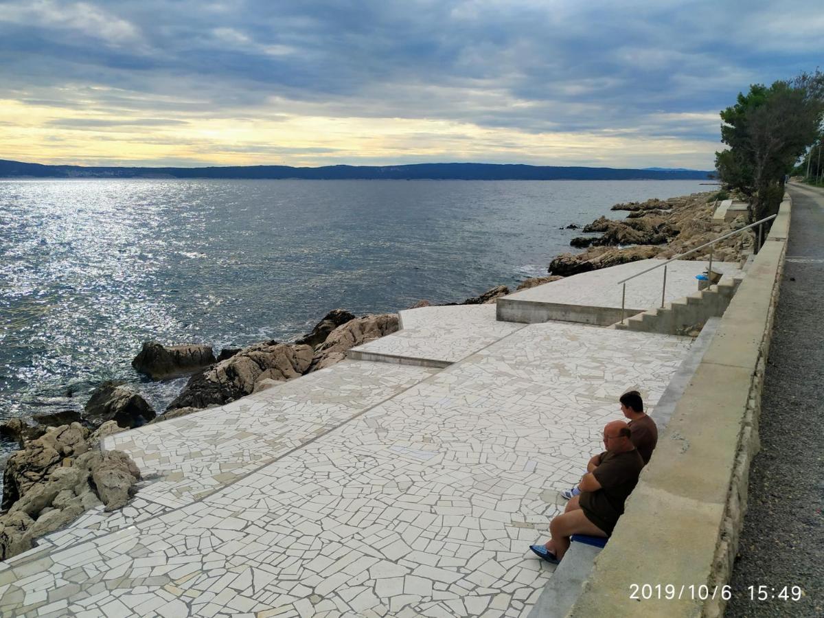 Apartments Maricic 200 Meters From The Beach Новий Винодольський Екстер'єр фото